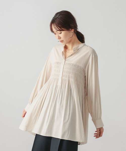GLOBAL WORK（グローバルワーク）の「シャーリングシャツチュニック/ 1063248（チュニック・レディース・パープル系その他7/オフホワイト・FREE）」の6枚目の写真