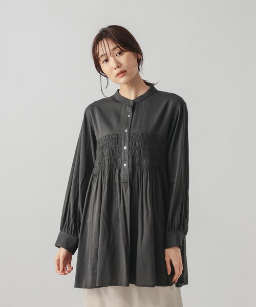 GLOBAL WORK（グローバルワーク）の「シャーリングシャツチュニック/ 1063248（チュニック・レディース・パープル系その他7/オフホワイト・FREE）」の10枚目の写真
