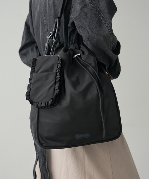 FREAK'S STORE（フリークスストア）の「OUTDOOR PRODUCTS/アウトドアプロダクツ 【ポーチ付き】3WAY トートバッグ/ナップサック/リュック/ショルダーバッグ（ショルダーバッグ・レディース・ベージュ/ブラック・ONE SIZE）」の5枚目の写真