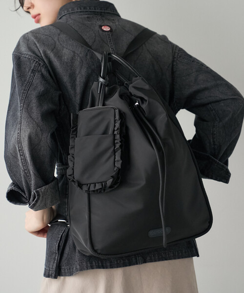FREAK'S STORE（フリークスストア）の「OUTDOOR PRODUCTS/アウトドアプロダクツ 【ポーチ付き】3WAY トートバッグ/ナップサック/リュック/ショルダーバッグ（ショルダーバッグ・レディース・ベージュ/ブラック・ONE SIZE）」の8枚目の写真