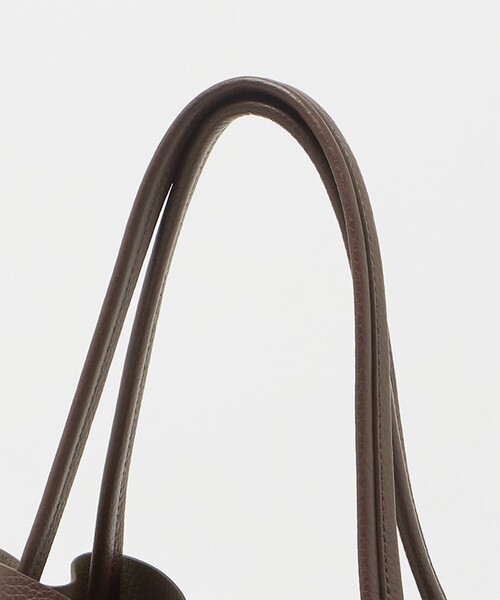 VIOLAd'ORO(ヴィオラドーロ)の「<VIOLAd’ORO>TRERO レザー トートバッグ L(トートバッグ・レディース・ブラック/ダークブラウン・FREE)」の10枚目の写真