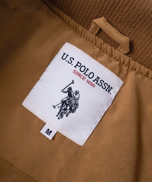 U.S. POLO ASSN.(ユーエスポロアッスン)の「【80】【U.S. POLO ASSN./ユーエスポロアッスン】 MA-1 中綿 リブブルゾン/ジャケット/オーバーサイズ/ワンポイント/ピーチ起毛/刺繍/ミリタリー/ユニセックス/レディース/メンズ(ブルゾン・メンズ・カーキ/ブルー/ライトブラウン/ブラック・M/L)」の7枚目の写真