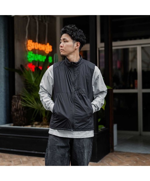 Foxfire（フォックスファイヤー）の「オクタライニングベスト（ベスト・メンズ・ブラック/オリーブ・XL/L/M）」の2枚目の写真