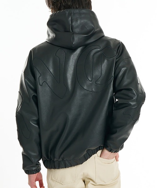 RVCA(ルーカ)の「RVCA BACK SIDE ARCH OE ACTIVE JACKET(その他アウター・メンズ・ホワイト系2/ブラック・M/L)」の4枚目の写真