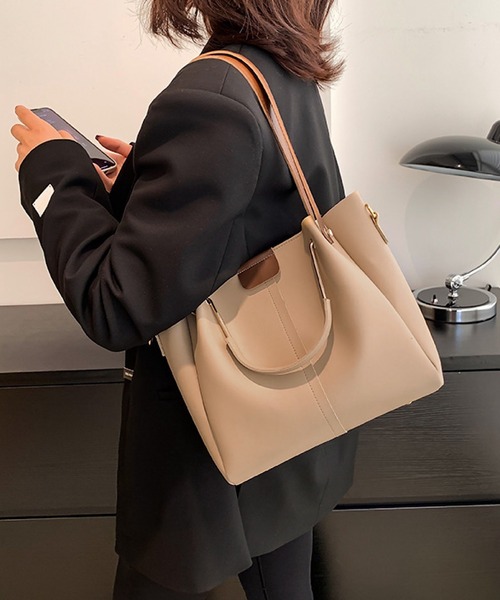 VIBGYOR(ヴィブジョー)の「urbanfemine./3WAY 2ハンドル 合成皮革 トートバッグ ショルダーバッグ U7673(ショルダーバッグ・レディース・ブラック/ベージュ/ダークブラウン・FREE)」の15枚目の写真