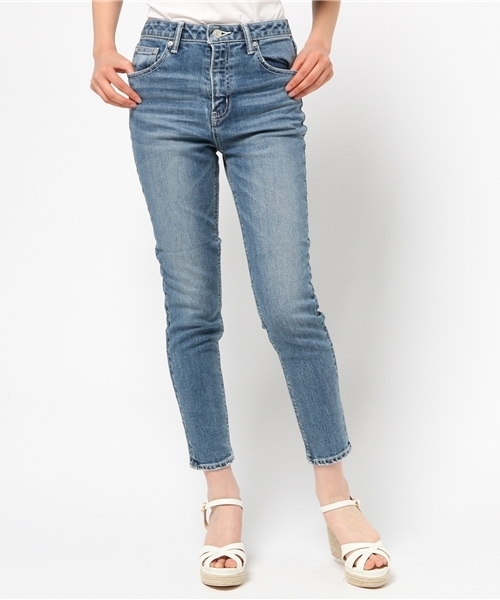 SLY(スライ)の「LARCH JW ANKLE SLIM-B(デニムパンツ・レディース・ブルー・23inch/24inch/26inch/27inch/25inch)」の3枚目の写真