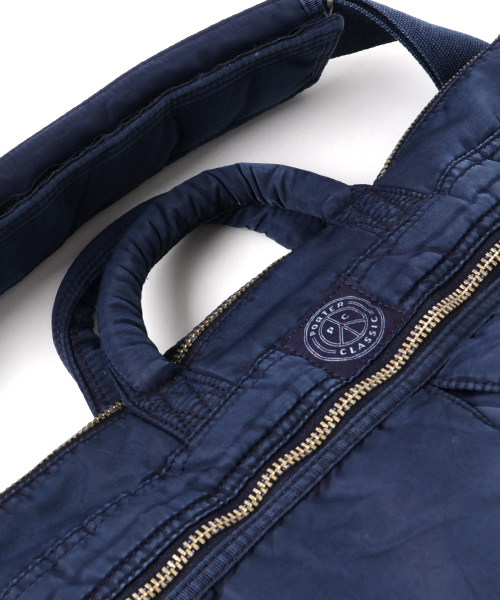 PORTER CLASSIC（ポータークラシック）の「【Porter Classic 】ポータークラシック/ SUPER NYLON ヘルメットケースLサイズ（ショルダーバッグ・メンズ・ブルー/ブラック・FREE）」の5枚目の写真