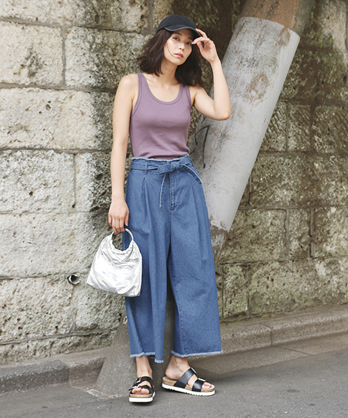 niko and...(ニコアンド)の「メタリックハンドルバッグ【niko and ...】(ハンドバッグ・レディース・オレンジ/ネイビー/ピンク/グレー・0)」の12枚目の写真