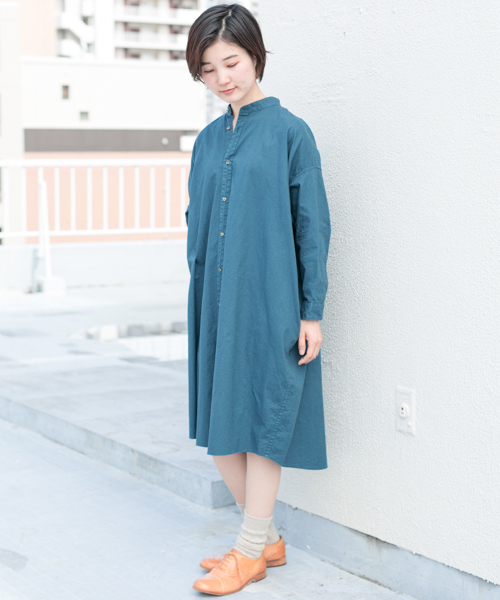 かぐれ(カグレ)の「製品染めシャツワンピース(シャツワンピース・レディース・ピンク系その他/ブルー系その他/チャコールグレー・FREE)」の1枚目の写真