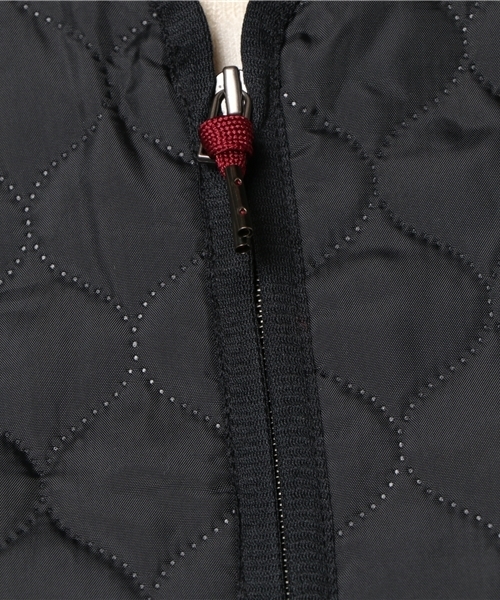 AIGLE(エーグル)の「W ピンソニックノーカラージャケット(ノーカラージャケット・レディース・ブラック/レッド・38/36/40)」の8枚目の写真