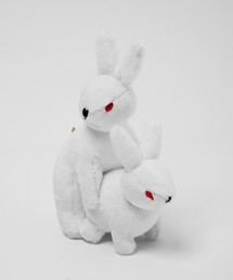 FR2（エフアールツー）の「”FXXKING RABBITS” 縫いぐるみ