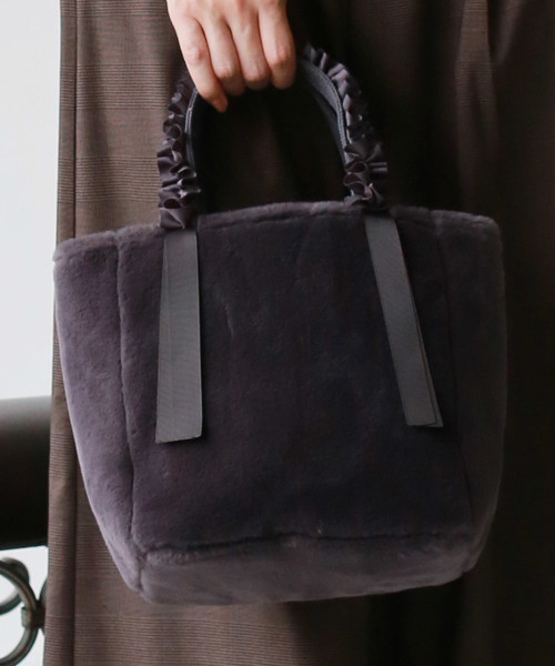 REAL CUBE（リアルキューブ）の「REAL CUBE グログランリボンフリルハンドルファートートバッグ（トートバッグ・レディース・ブラック/グレー/チャコール/カーキ/ネイビー/ピンク・FREE）」の4枚目の写真