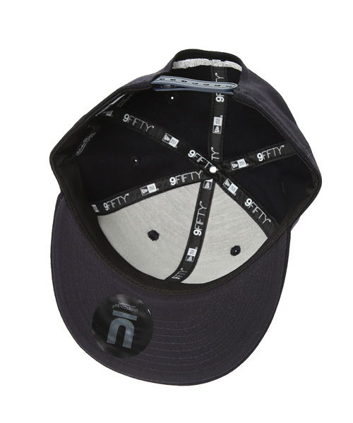 UNDERCOVER（アンダーカバー）の「MUT9H01-1（キャップ・メンズ・ホワイト/ブラック/ネイビー/レッド・FREE）」の7枚目の写真