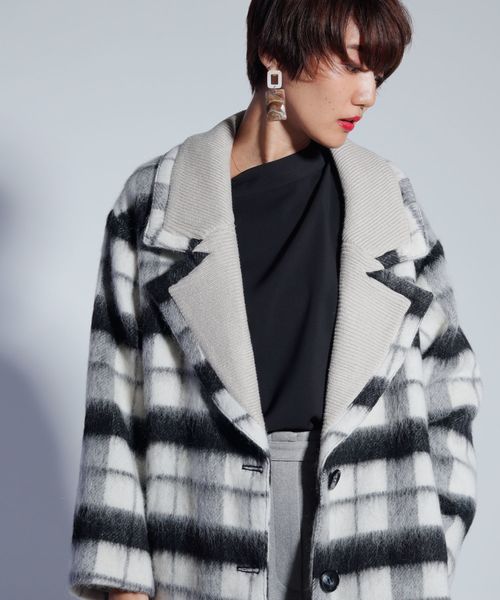 LADYMADE(レディメイド)の「ニットカラールーズフィットコート(その他アウター・レディース・チャコールグレー/アイボリー・FREE)」の21枚目の写真