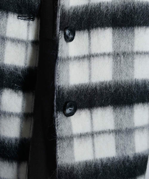 LADYMADE(レディメイド)の「ニットカラールーズフィットコート(その他アウター・レディース・チャコールグレー/アイボリー・FREE)」の18枚目の写真