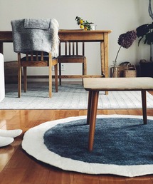 sarasa design（サラサデザイン）の「b2c フェルト シートラグ L｜直径90cm（ラグ/マット）」