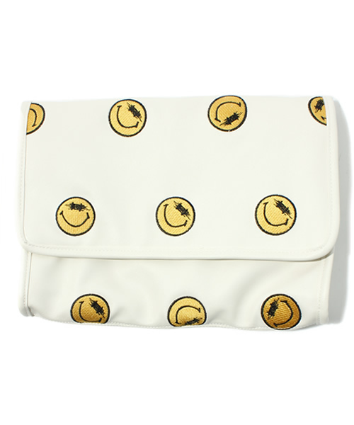 Candy Stripper(キャンディストリッパー)の「BAD SMILE 2WAY CLUTCH BAG(ショルダーバッグ・レディース・オフホワイト/ブラック/ブルー・FREE)」の10枚目の写真