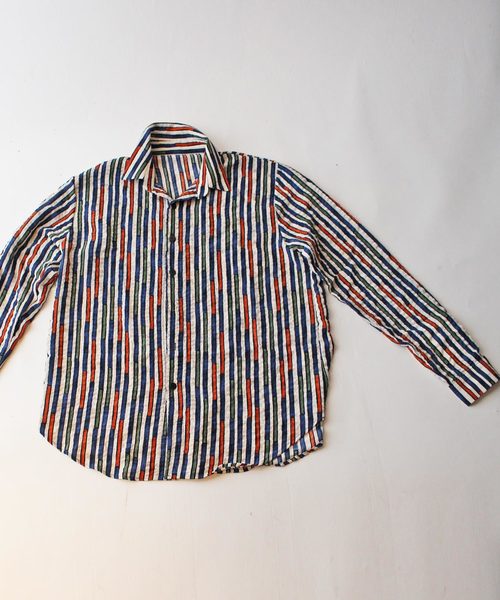 antiqua(アンティカ)の「デザインストライプシャツ(シャツ/ブラウス・レディース・レッド/アイボリー・M/L/XL)」の9枚目の写真