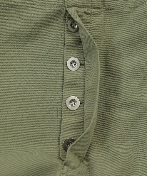 TODAYFUL(トゥデイフル)の「ウォッシュドツイルサロペット(サロペット/オーバーオール・レディース・キナリ/ミント・36inch/38inch)」の11枚目の写真