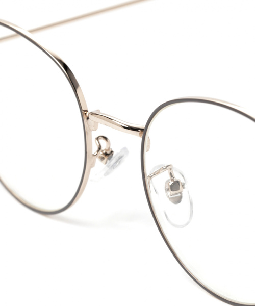 niko and...(ニコアンド)の「オリジナル細リムラウンドダテメガネ(メガネ・レディース・ブラウン/チャコール・FREE)」の9枚目の写真