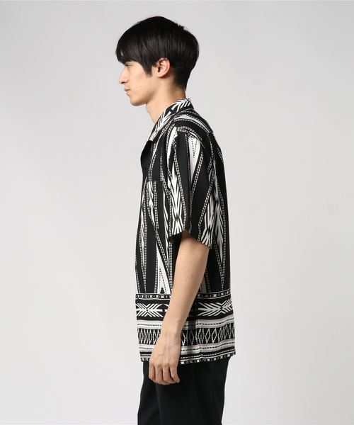 JUGLANS(ユグランス)の「RINGS パネル柄 開襟シャツ(シャツ/ブラウス・メンズ・ホワイト/ブラック・M/L/XL)」の3枚目の写真