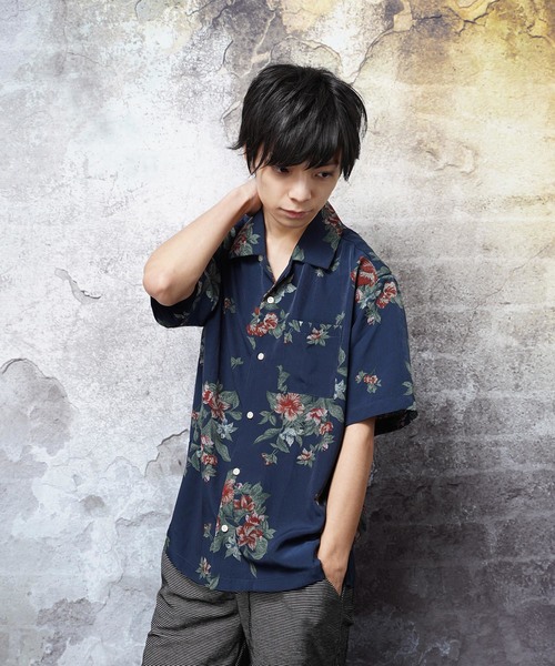 おしゃれスタ(オシャレスタ)の「ビッグシルエット総柄プリントオープンカラー半袖シャツ(IR)(シャツ/ブラウス・メンズ・その他/その他1/その他2/その他3/その他4/その他5・M/L/XL)」の4枚目の写真