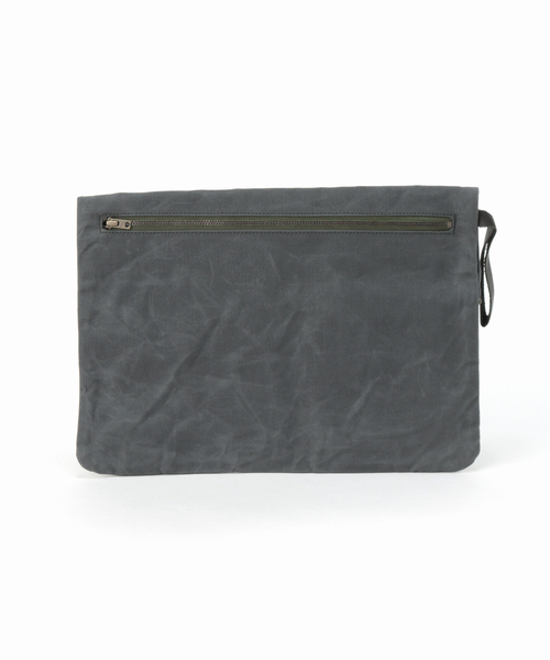 ACME FURNITURE(アクメファニチャー)の「PARAFFIN POUCH(クラッチバッグ・レディース・チャコールグレー/カーキ・FREE)」の12枚目の写真