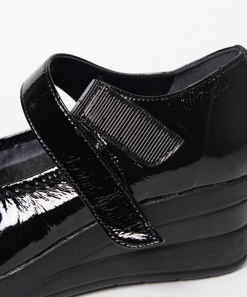 shopnikoniko（ショップニコニコ）の「日本製ベルクロウェッジソールパンプス メリージェーン（パンプス・レディース・ブラック・24/22/24.5/23/22.5/23.5）」の7枚目の写真