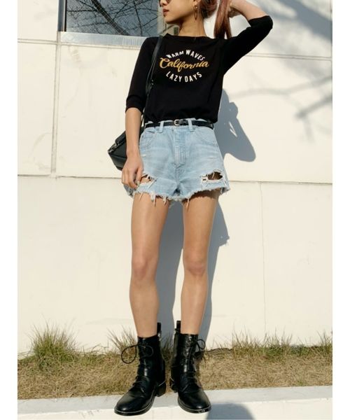GYDA（ジェイダ）の「BACKRIPEED デニムショーパン（デニムパンツ・レディース・ライトブルー/インディゴブルー/ブルー・SMALL/MEDIUM/X-SMALL）」の22枚目の写真