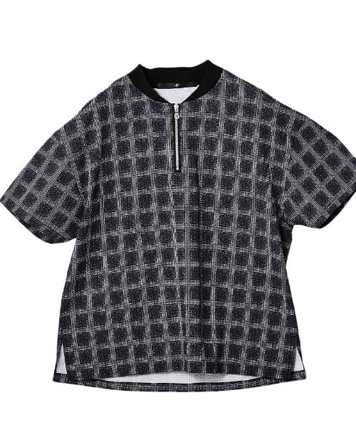 NO ID.(ノーアイディ)の「mhs1554-シアサッカーチェックZIP-PO(シャツ/ブラウス・メンズ・ブラック/ネイビー・1/2)」の14枚目の写真