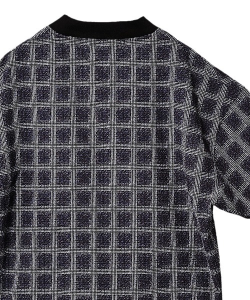 NO ID.(ノーアイディ)の「mhs1554-シアサッカーチェックZIP-PO(シャツ/ブラウス・メンズ・ブラック/ネイビー・1/2)」の19枚目の写真