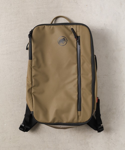 Mammut（マムート）の「/MAMMUT （マムート）/Seon Transporter　15L（バックパック/リュック・メンズ・ブラック/オリーブ/ダークネイビー/ダークベージュ/ライトベージュ・FREE）」の3枚目の写真