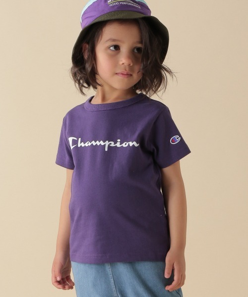Champion（チャンピオン）の「【Champion(チャンピオン）】BASICロゴTee(KIDS)（Tシャツ/カットソー・キッズ・ベージュ/パープル/オフホワイト/ピンク・MEDIUM/LARGE/X-LARGE/XX-LARGE）」の3枚目の写真