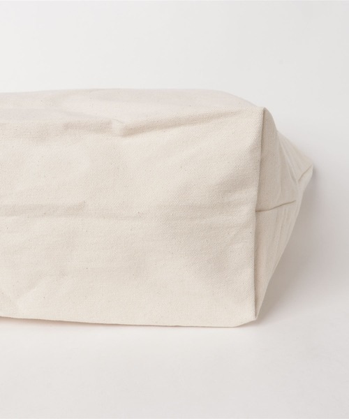 Maison Kitsune（メゾンキツネ）の「XXL TOTE BAG 3 YOGA FOXES  