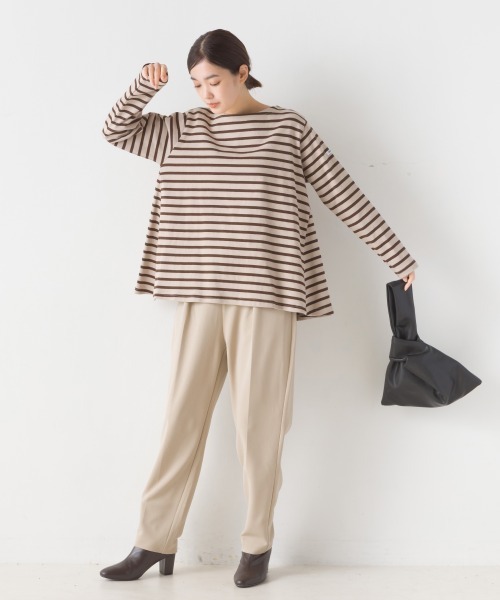 OMNES(オムネス)の「バスク生地 裾フレア長袖Tシャツ(Tシャツ/カットソー・レディース・ホワイト/ブラック/ベージュ/グレー/ネイビー/ベージュ系その他/ブラウン/ブラック系その他/ホワイト×ブルー・FREE)」の21枚目の写真