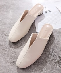 Futier land | Vカットフラットサンダル(サンダル)