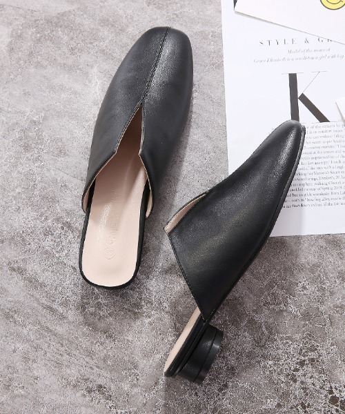 Futier land（フューティアランド）の「Vカットフラットサンダル（サンダル・レディース・アイボリー/ブラック/ブルー・36/37/38/39/40）」の6枚目の写真