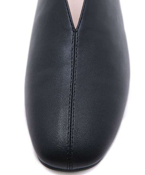 Futier land（フューティアランド）の「Vカットフラットサンダル（サンダル・レディース・アイボリー/ブラック/ブルー・36/37/38/39/40）」の10枚目の写真