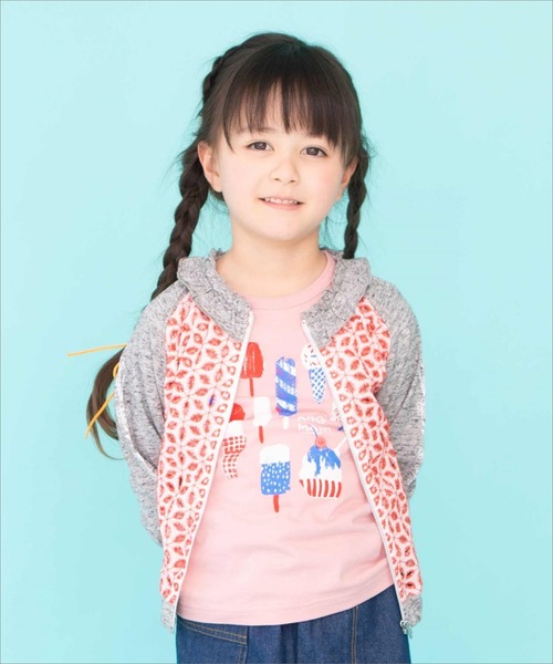 RAGMART（ラグマート）の「レースジップアップカーディガン（カーディガン/ボレロ・キッズ・ブルー/レッド/ブラック・110cm/100cm/120cm/130cm）」の2枚目の写真