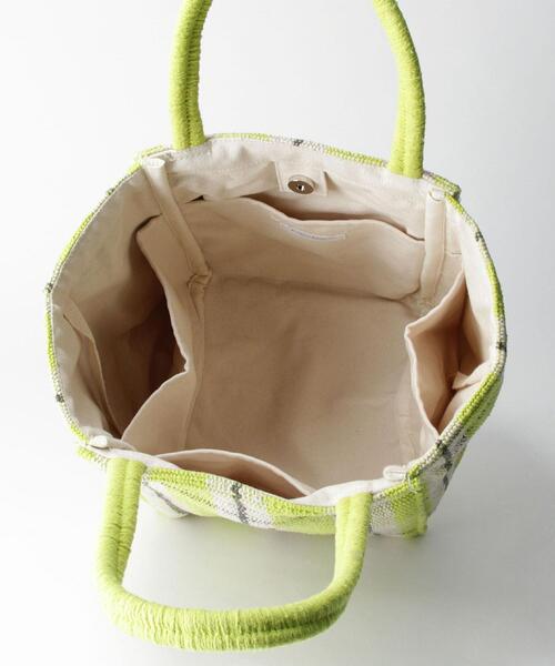 BEAUTY&YOUTH UNITED ARROWS（ビューティーアンドユースユナイテッドアローズ）の「BY チェック4ポケットトートバッグ ◆（トートバッグ・レディース・ブラック/ライム・FREE）」の12枚目の写真