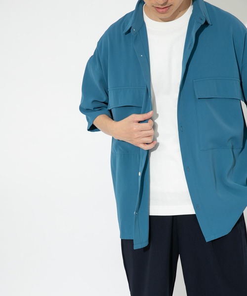 ITEMS URBANRESEARCH（アイテムズ アーバンリサーチ）の「ビッグシルエット 半袖CPOシャツ（シャツ/ブラウス・メンズ・ブラック/ベージュ/ブルー・SMALL/MEDIUM/LARGE）」の17枚目の写真