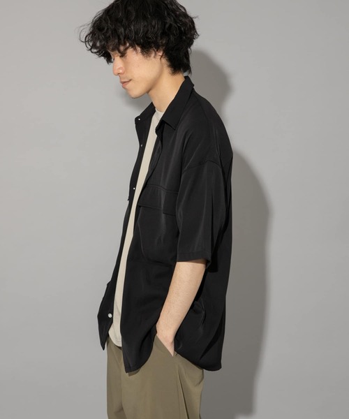 ITEMS URBANRESEARCH（アイテムズ アーバンリサーチ）の「ビッグシルエット 半袖CPOシャツ（シャツ/ブラウス・メンズ・ブラック/ベージュ/ブルー・SMALL/MEDIUM/LARGE）」の22枚目の写真
