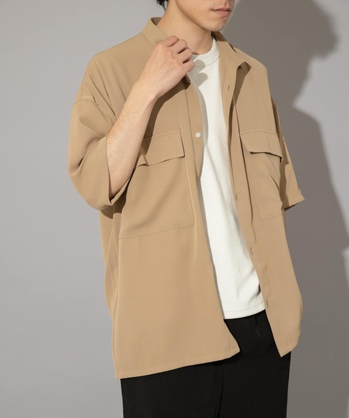 ITEMS URBANRESEARCH（アイテムズ アーバンリサーチ）の「ビッグシルエット 半袖CPOシャツ（シャツ/ブラウス・メンズ・ブラック/ベージュ/ブルー・SMALL/MEDIUM/LARGE）」の16枚目の写真