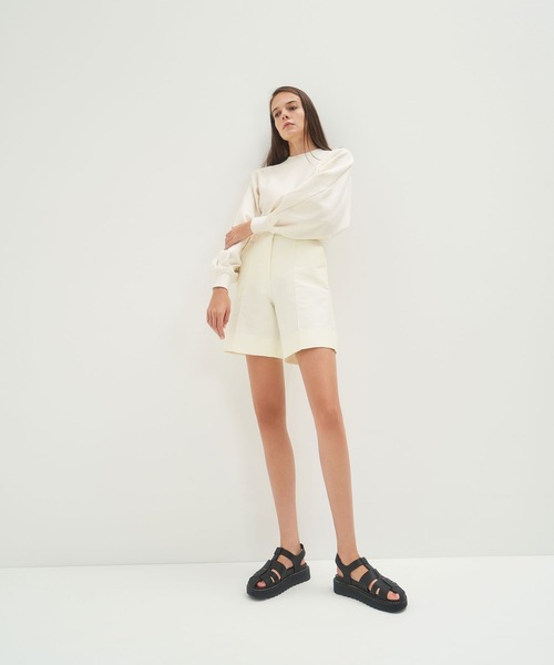 CHARLES & KEITH(チャールズ & キース)の「カットアウト ケージサンダル(サンダル・レディース・ブラック/オフホワイト/グリーン/ライトブラウン/ブラック系その他6/ホワイト・22.5cm/23cm/23.5cm/24.5cm/25cm/25.5cm)」の11枚目の写真