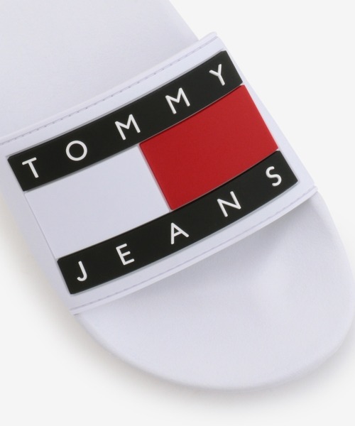 tommy jeans（トミー ジーンズ）の「フラッグシャワーサンダル