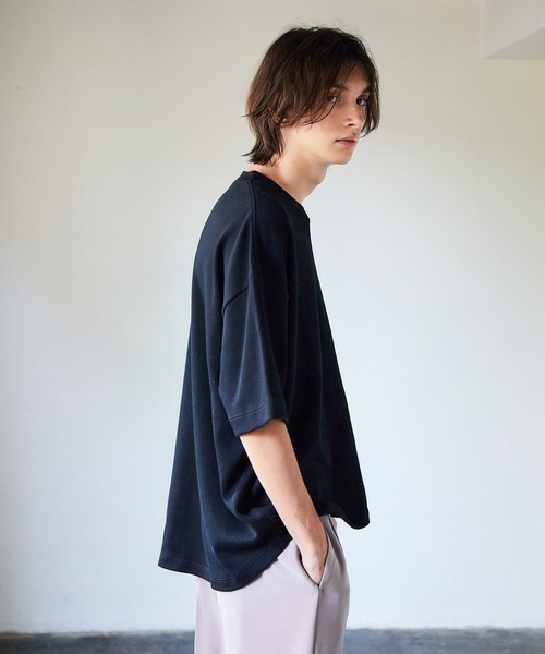 UNITED TOKYO(ユナイテッドトウキョウ)の「suvinクワトロムースTシャツ(Tシャツ/カットソー・メンズ・ブラック/アイボリー/グレー/ベージュ・1/2/3)」の8枚目の写真