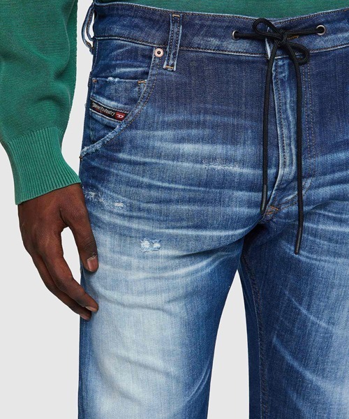 DIESEL(ディーゼル)の「DIESEL FW21 メンズ ジョグツイル テーパード ヴィンテージ(デニムパンツ・メンズ・インディゴブルー・34inch/36inch/38inch/40inch)」の6枚目の写真