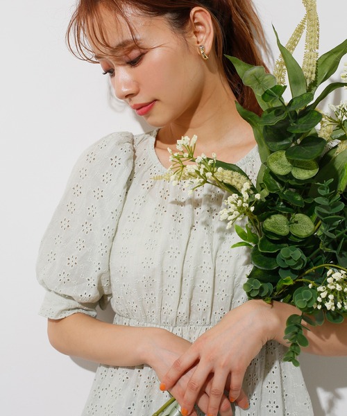 one after another NICE CLAUP（ワンアフターアナザーナイスクラップ）の「バックリボン袖コンシャスチュニック（チュニック・レディース・オフホワイト/ホワイト系その他/ブラック/ミント・FREE）」の7枚目の写真