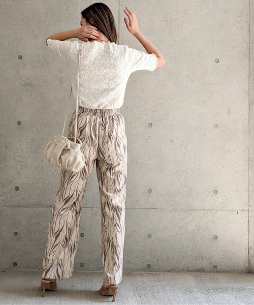 Per sist ence(パーシエンス)の「Per sist ence/パーシエンス ゼブラ柄フレアパンツ(その他パンツ・レディース・アイボリー/モカ・FREE)」の10枚目の写真