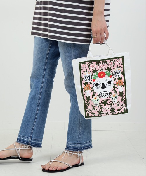 JOURNAL STANDARD(ジャーナルスタンダード)の「RICE BAG(トートバッグ・メンズ・ホワイト/シルバー/シルバー系その他/シルバー系その他2/シルバー系その他3・FREE)」の2枚目の写真